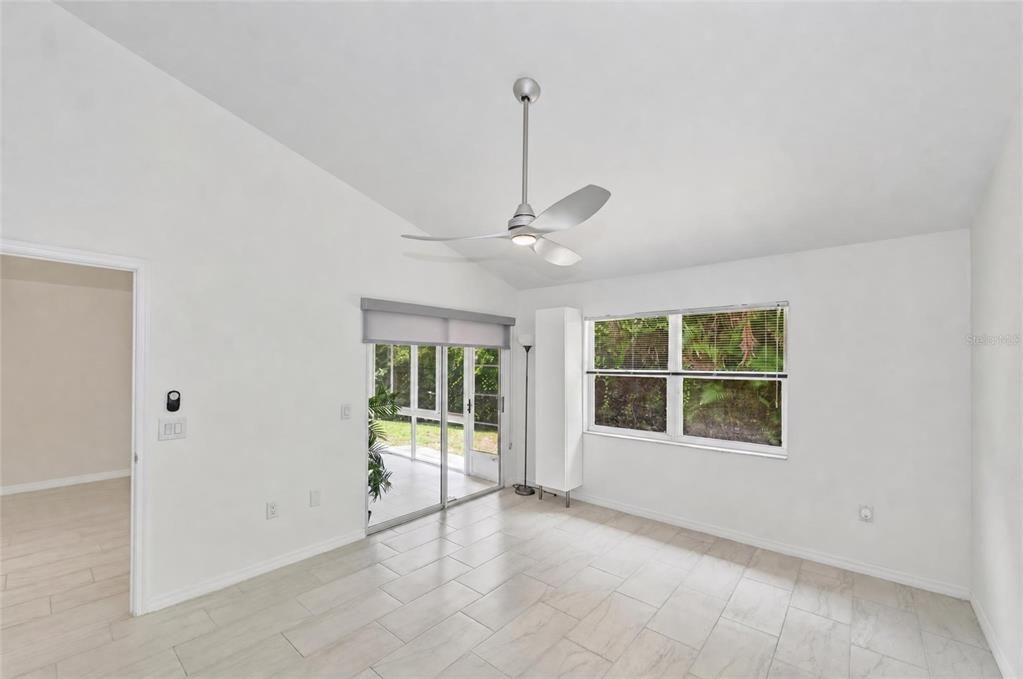 For Rent: $2,100 (2 beds, 2 baths, 1090 Square Feet)