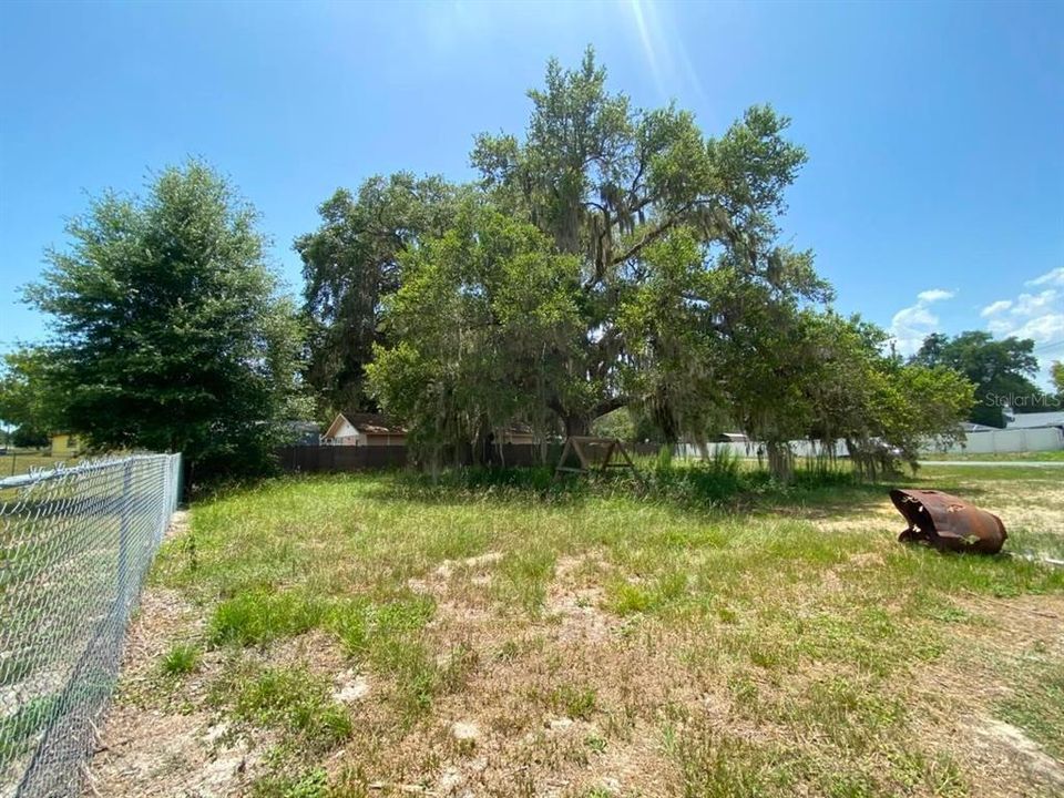 待售: $35,000 (0.23 acres)