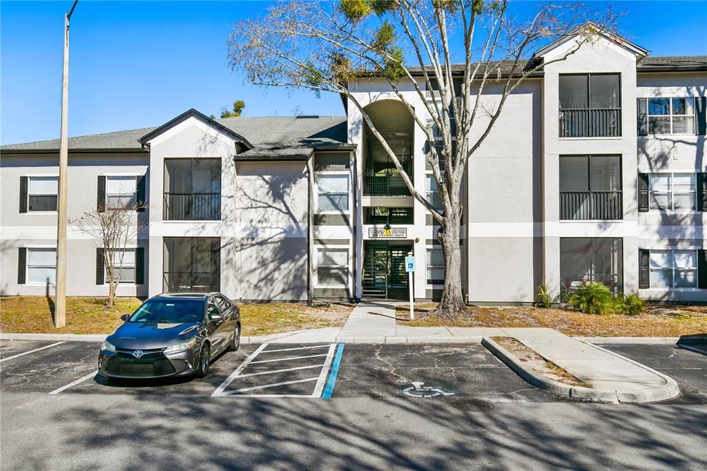 For Sale: $237,990 (3 beds, 2 baths, 1193 Square Feet)