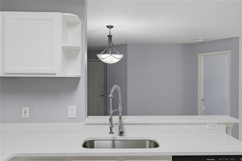For Sale: $237,990 (3 beds, 2 baths, 1193 Square Feet)