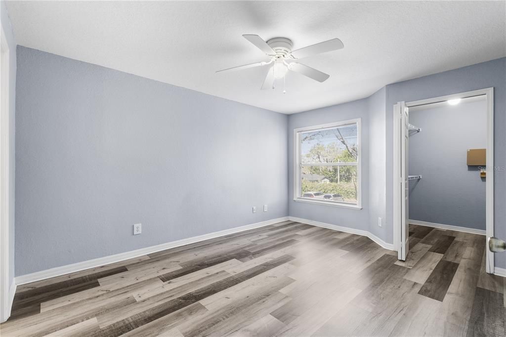For Sale: $237,990 (3 beds, 2 baths, 1193 Square Feet)