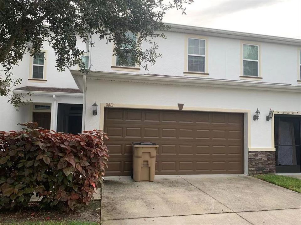 For Sale: $305,000 (3 beds, 2 baths, 1897 Square Feet)