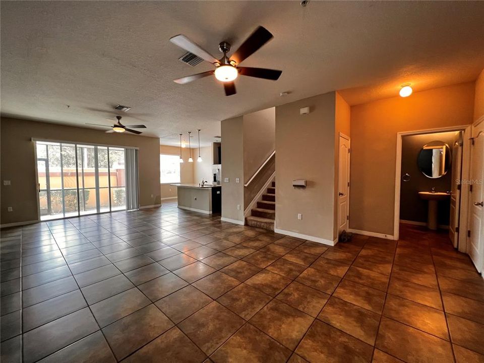 For Sale: $305,000 (3 beds, 2 baths, 1897 Square Feet)