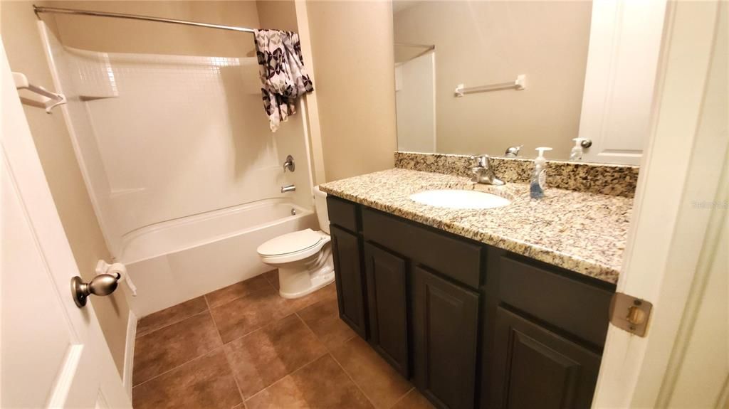 For Sale: $305,000 (3 beds, 2 baths, 1897 Square Feet)