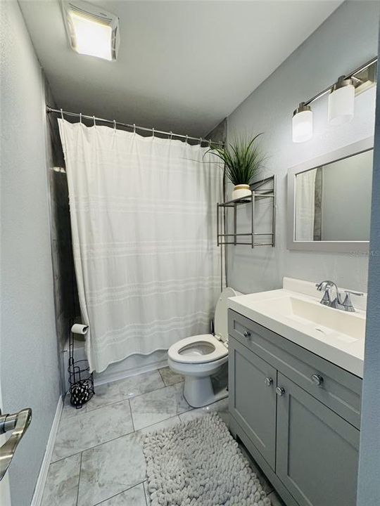 В аренду: $2,950 (3 спален, 2 ванн, 1378 Квадратных фут)