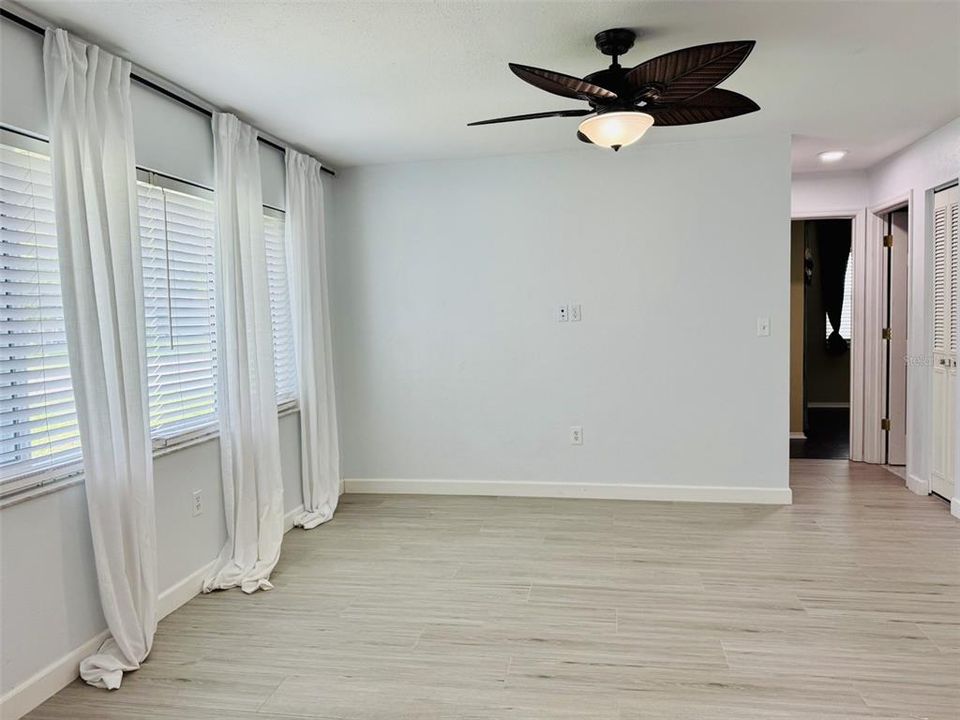 В аренду: $2,950 (3 спален, 2 ванн, 1378 Квадратных фут)