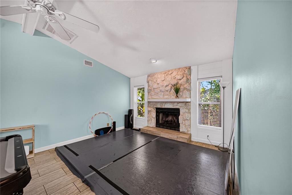 For Sale: $769,500 (3 beds, 2 baths, 2153 Square Feet)