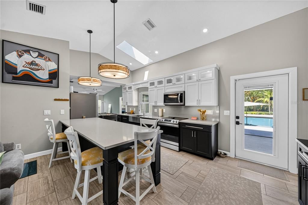 For Sale: $769,500 (3 beds, 2 baths, 2153 Square Feet)