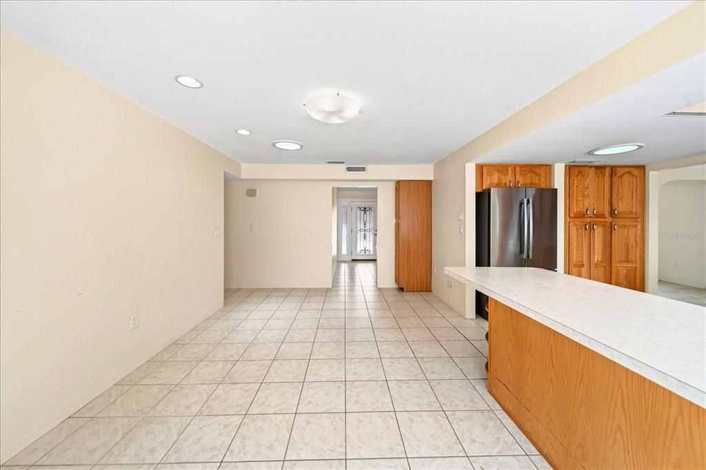 En Venta: $812,000 (3 camas, 2 baños, 1590 Pies cuadrados)