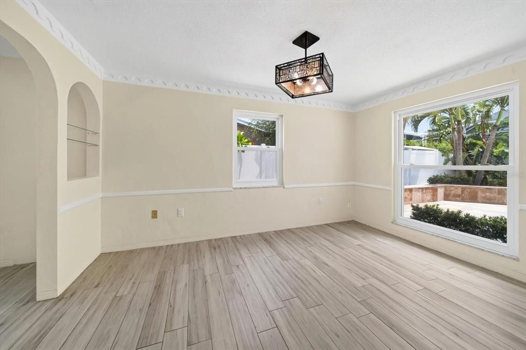 En Venta: $812,000 (3 camas, 2 baños, 1590 Pies cuadrados)