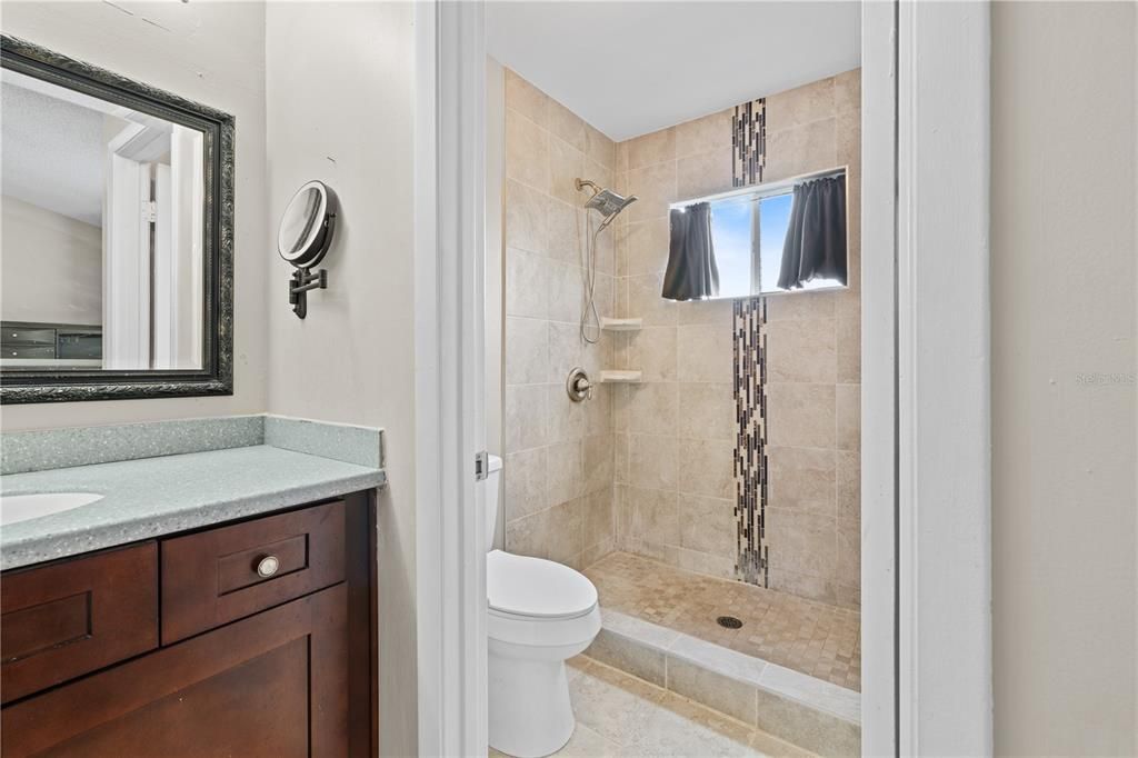 For Rent: $2,150 (3 beds, 2 baths, 1344 Square Feet)