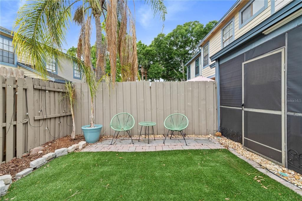 For Rent: $2,150 (3 beds, 2 baths, 1344 Square Feet)