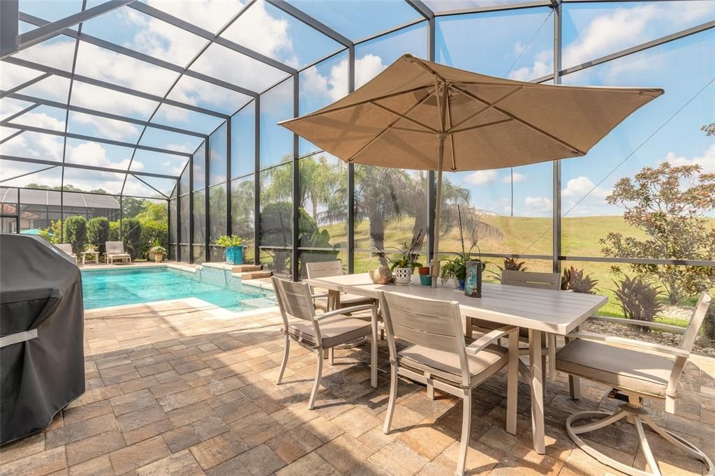 En Venta: $1,099,000 (3 camas, 3 baños, 2866 Pies cuadrados)