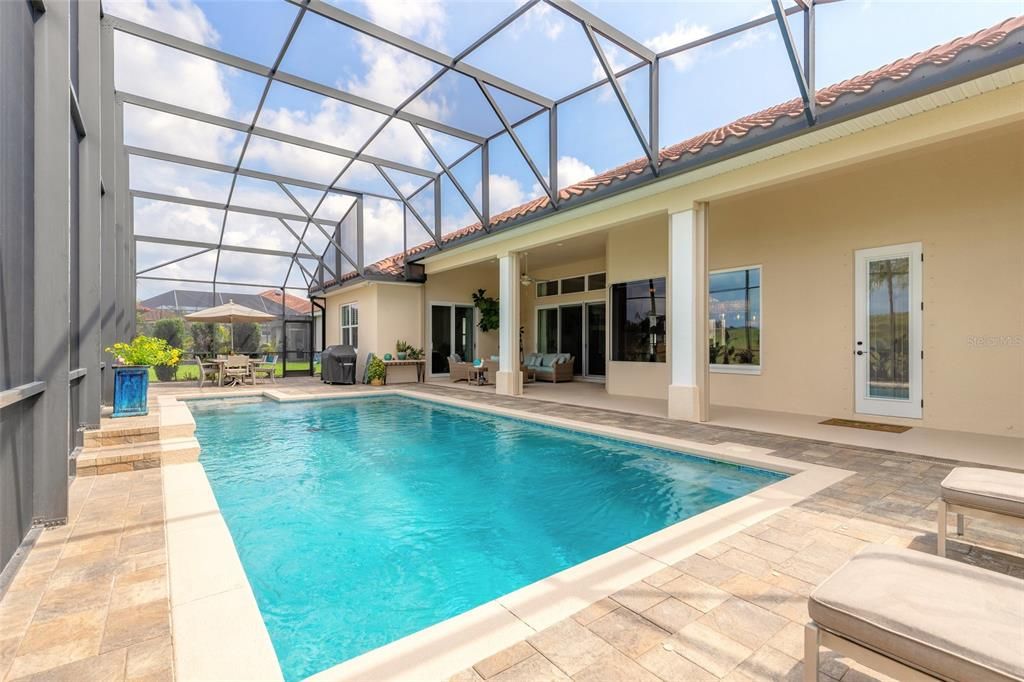 En Venta: $1,099,000 (3 camas, 3 baños, 2866 Pies cuadrados)
