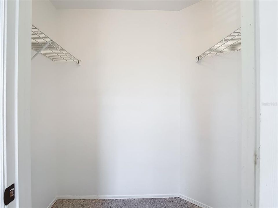 В аренду: $1,700 (3 спален, 2 ванн, 1325 Квадратных фут)
