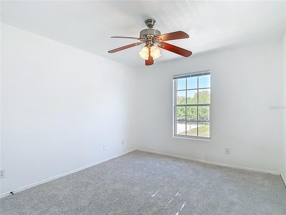 В аренду: $1,700 (3 спален, 2 ванн, 1325 Квадратных фут)