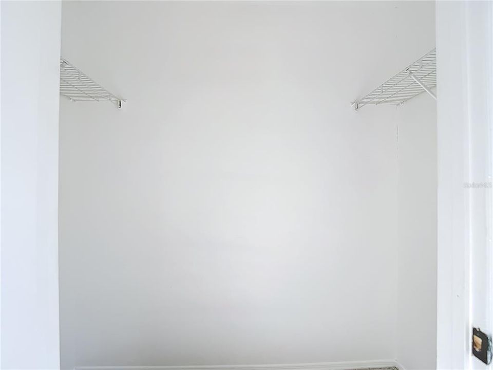 В аренду: $1,700 (3 спален, 2 ванн, 1325 Квадратных фут)