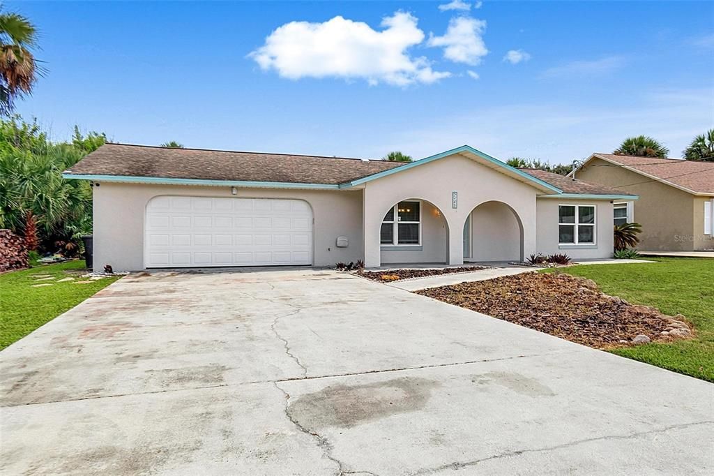 For Sale: $485,000 (3 beds, 2 baths, 1488 Square Feet)