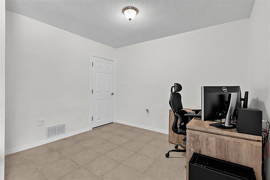 For Sale: $485,000 (3 beds, 2 baths, 1488 Square Feet)