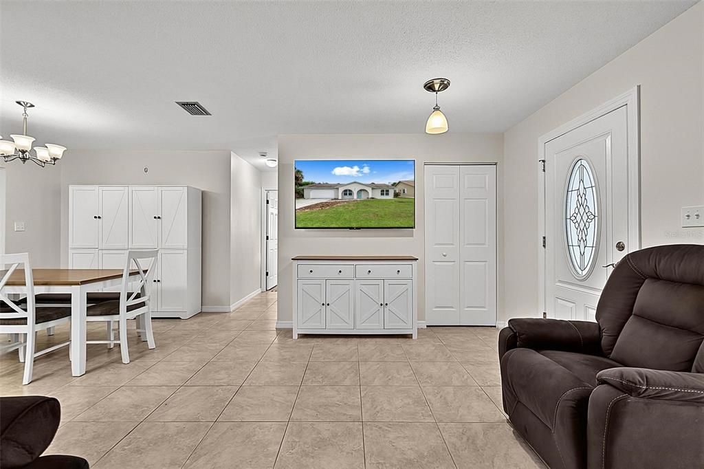 For Sale: $485,000 (3 beds, 2 baths, 1488 Square Feet)