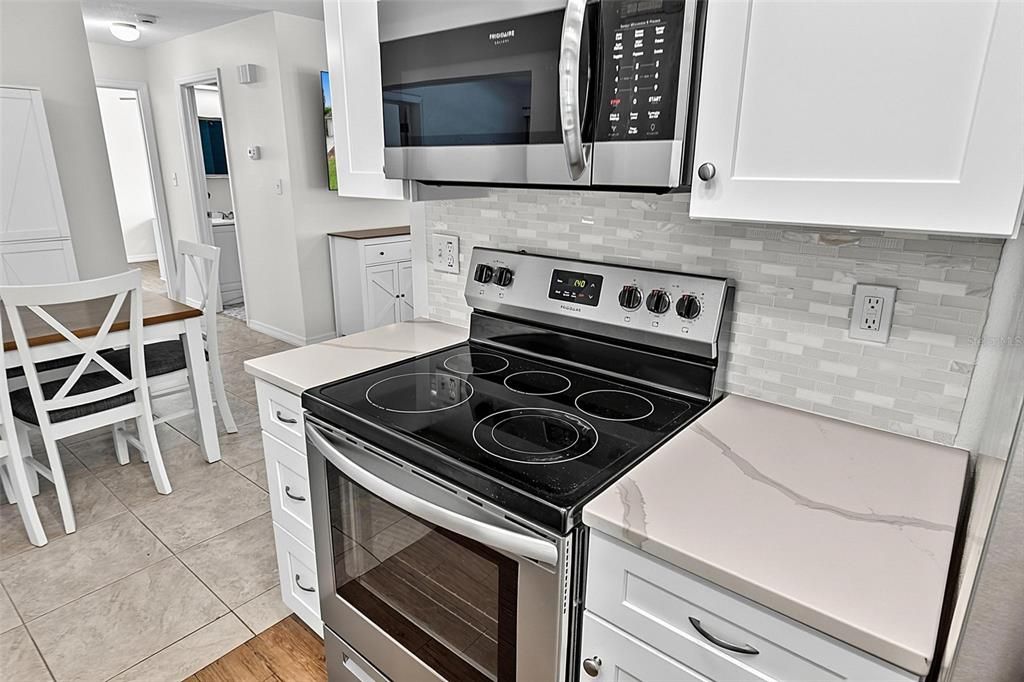 For Sale: $485,000 (3 beds, 2 baths, 1488 Square Feet)