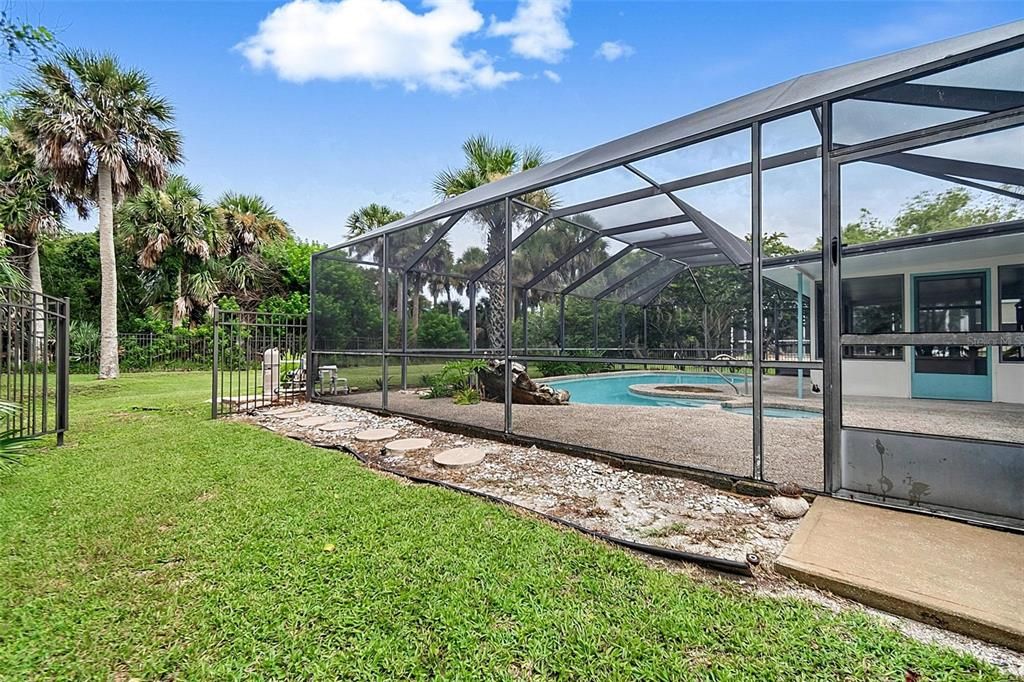 For Sale: $485,000 (3 beds, 2 baths, 1488 Square Feet)