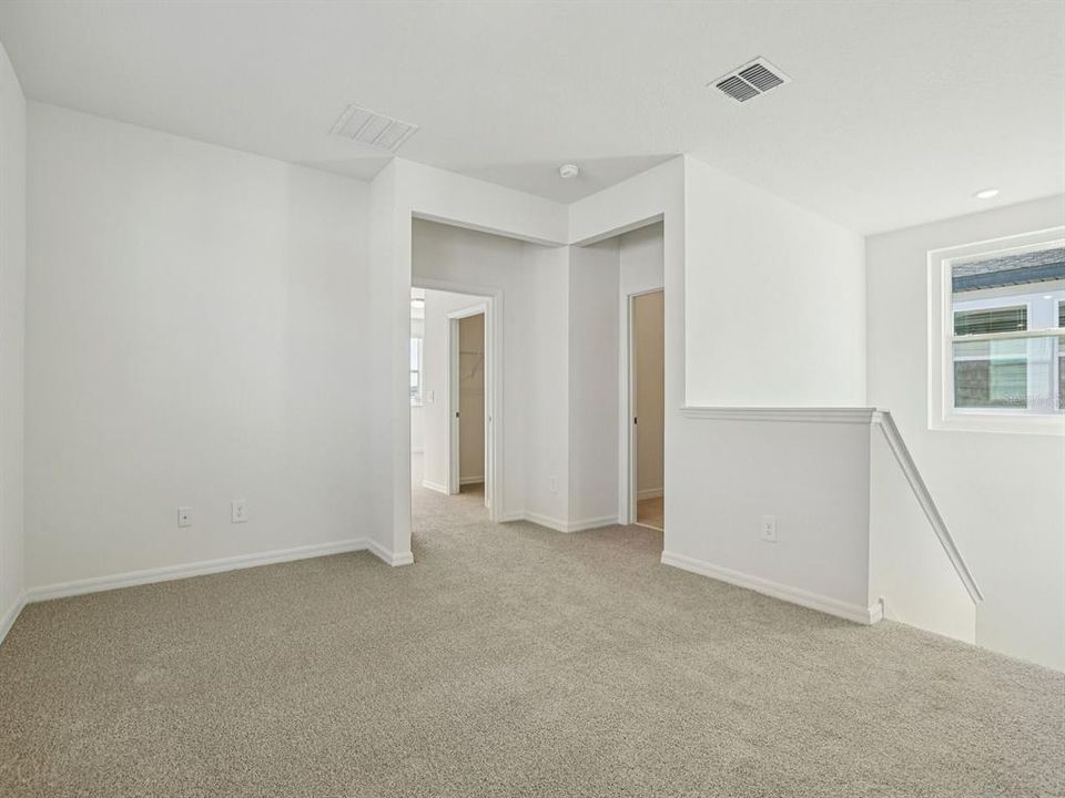 For Sale: $395,000 (4 beds, 2 baths, 2011 Square Feet)