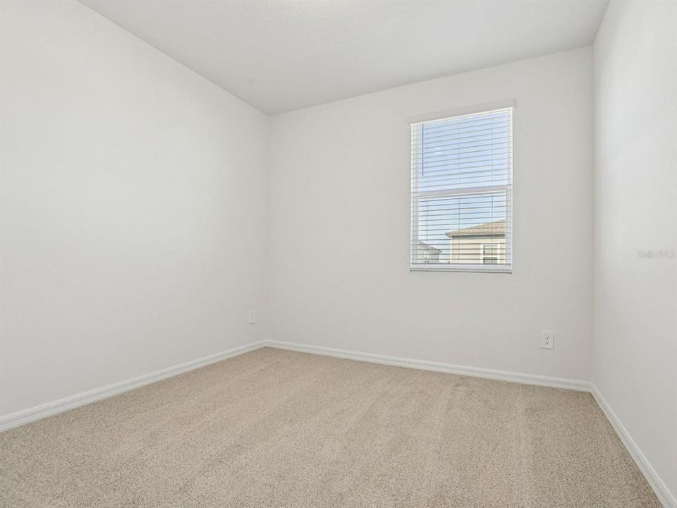 For Sale: $395,000 (4 beds, 2 baths, 2011 Square Feet)