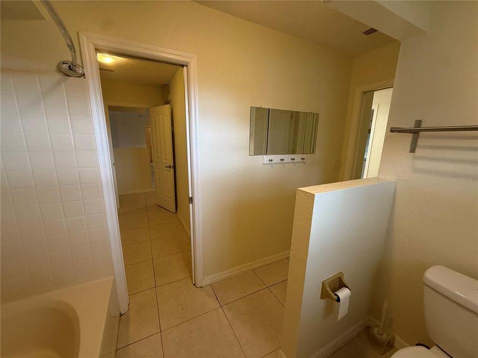 В аренду: $2,200 (3 спален, 2 ванн, 2100 Квадратных фут)
