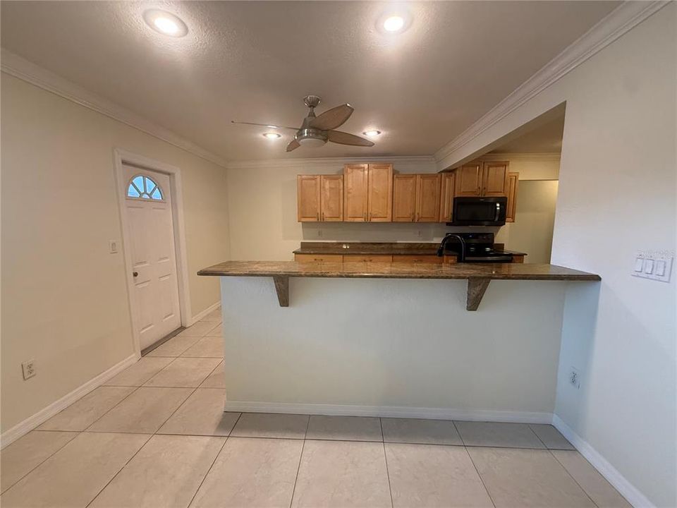 В аренду: $2,200 (3 спален, 2 ванн, 2100 Квадратных фут)