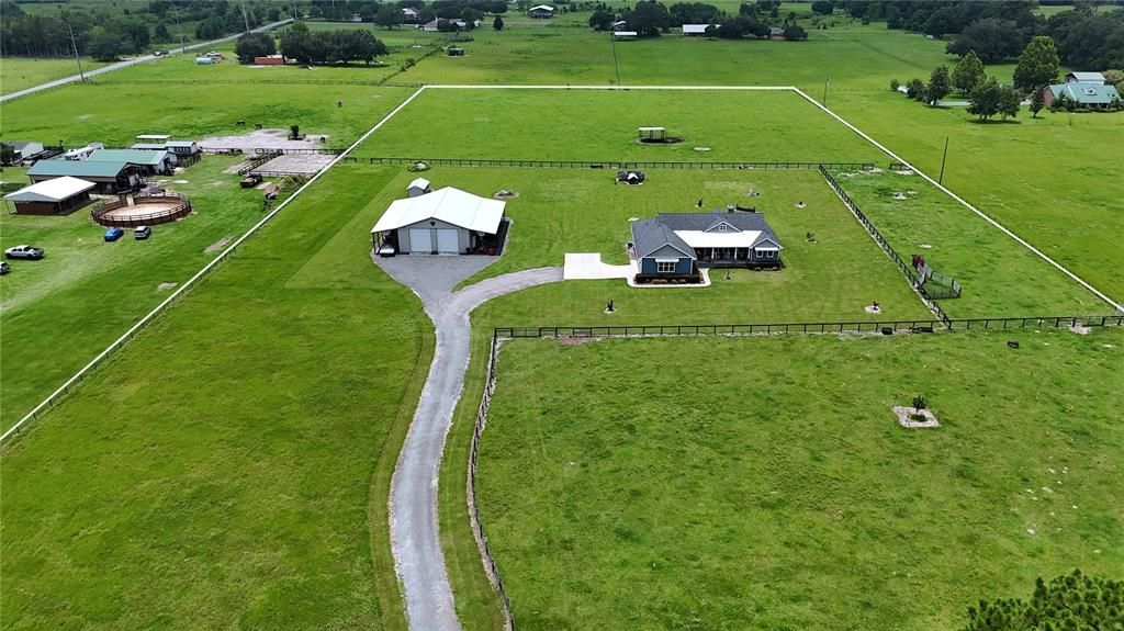 En Venta: $1,499,000 (3 camas, 2 baños, 2210 Pies cuadrados)