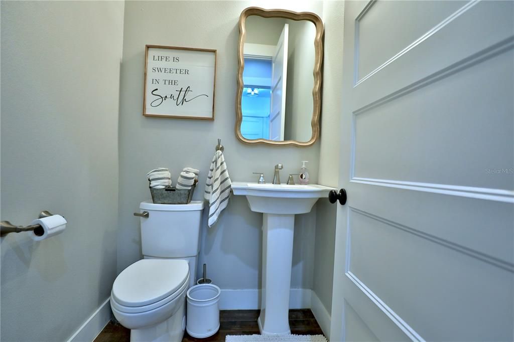 En Venta: $1,499,000 (3 camas, 2 baños, 2210 Pies cuadrados)