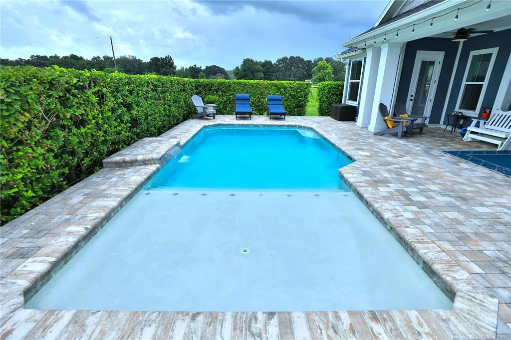 En Venta: $1,499,000 (3 camas, 2 baños, 2210 Pies cuadrados)