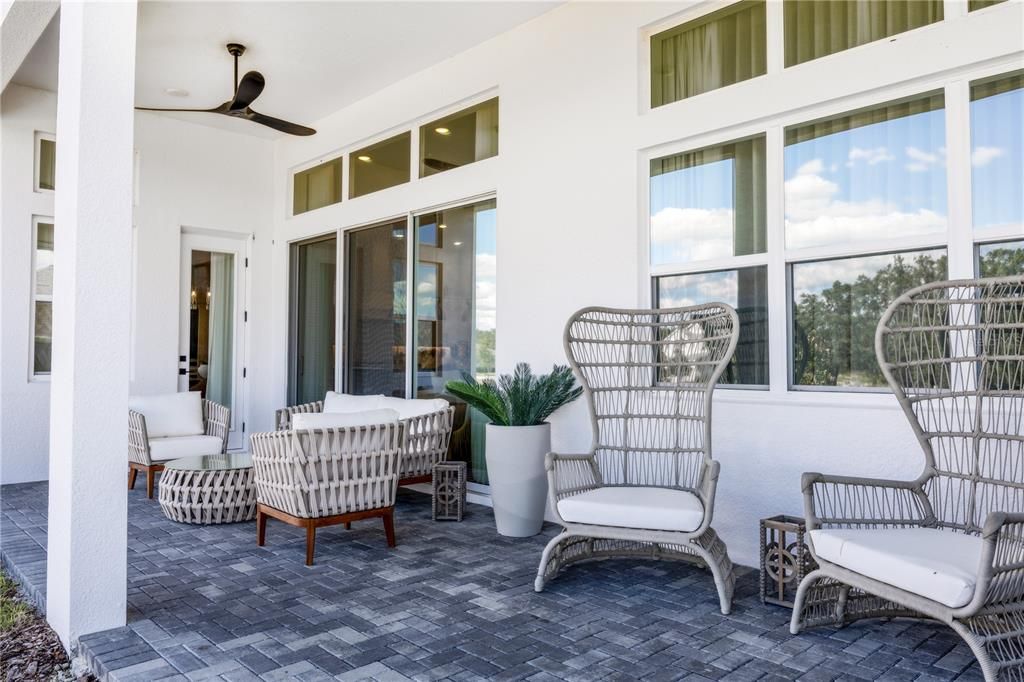 En Venta: $1,999,000 (6 camas, 5 baños, 5248 Pies cuadrados)