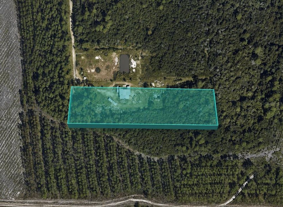 En Venta: $35,000 (2.50 acres)