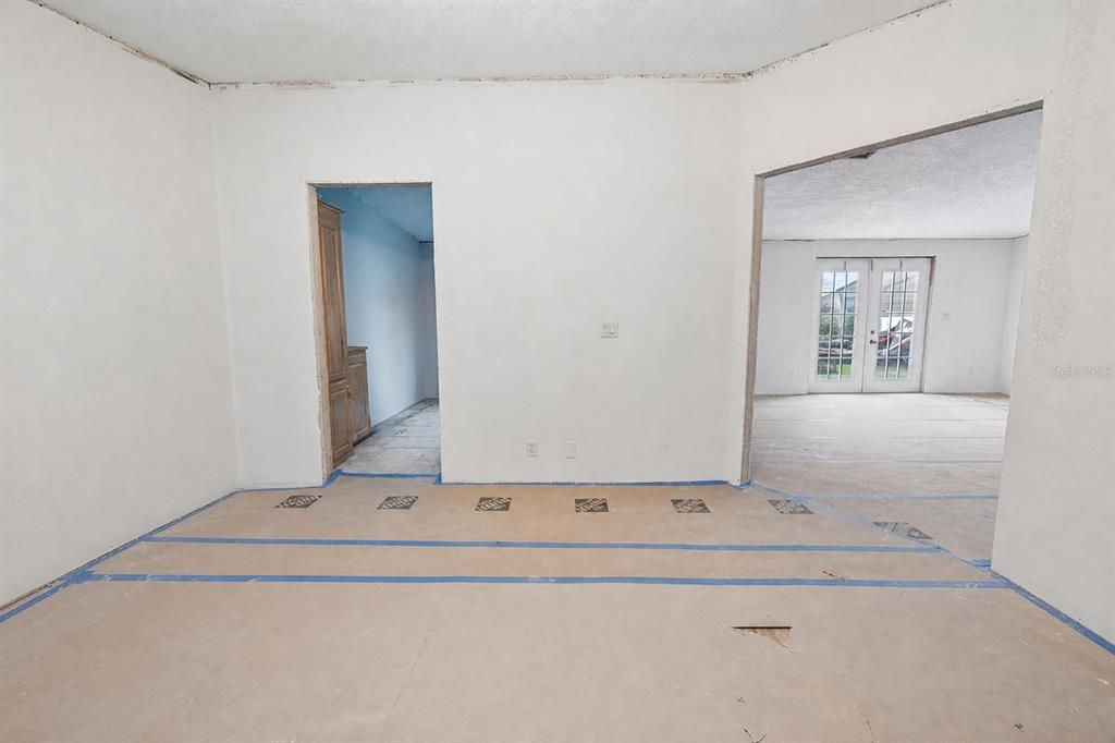 На продажу: $245,000 (3 спален, 2 ванн, 1566 Квадратных фут)