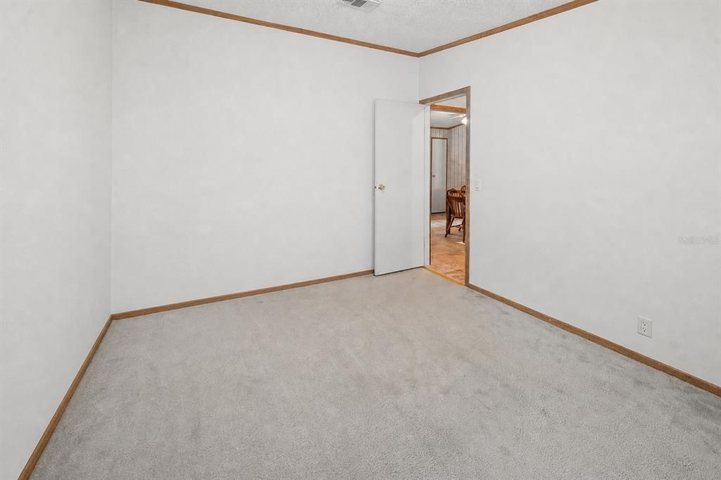 На продажу: $245,000 (3 спален, 2 ванн, 1566 Квадратных фут)