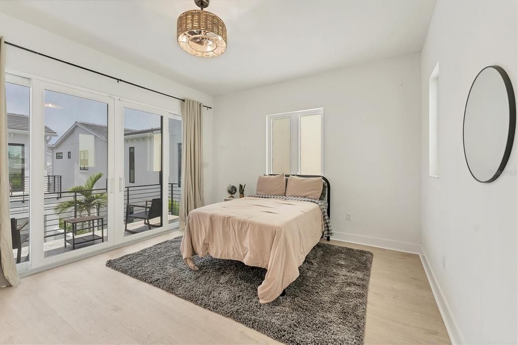 В аренду: $9,500 (4 спален, 5 ванн, 3867 Квадратных фут)