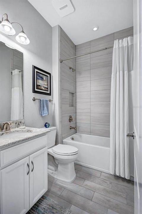 For Sale: $848,600 (3 beds, 3 baths, 2340 Square Feet)