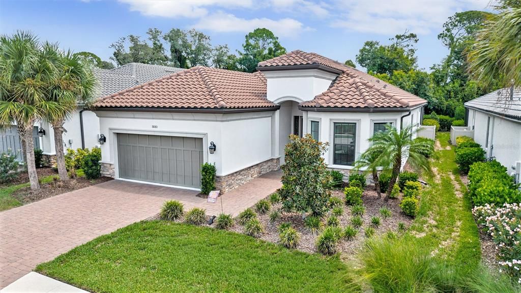 For Sale: $848,600 (3 beds, 3 baths, 2340 Square Feet)