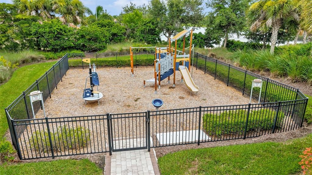 For Sale: $848,600 (3 beds, 3 baths, 2340 Square Feet)