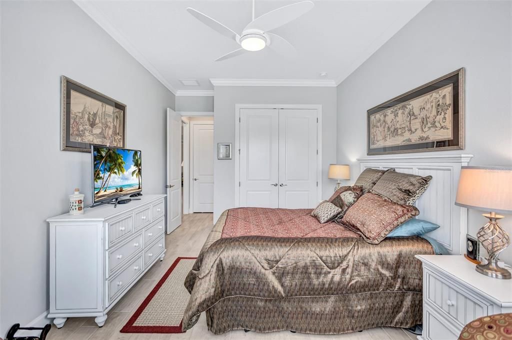 For Sale: $848,600 (3 beds, 3 baths, 2340 Square Feet)