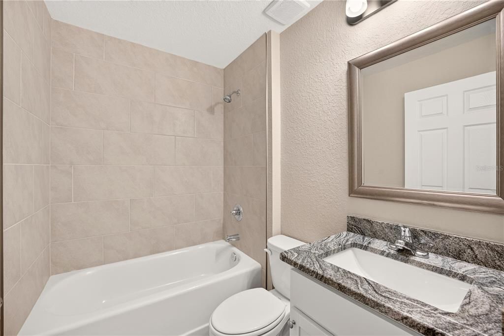 На продажу: $424,900 (4 спален, 0 ванн, 2008 Квадратных фут)