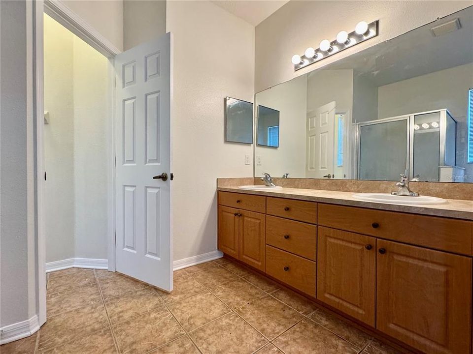 В аренду: $2,950 (3 спален, 2 ванн, 1691 Квадратных фут)