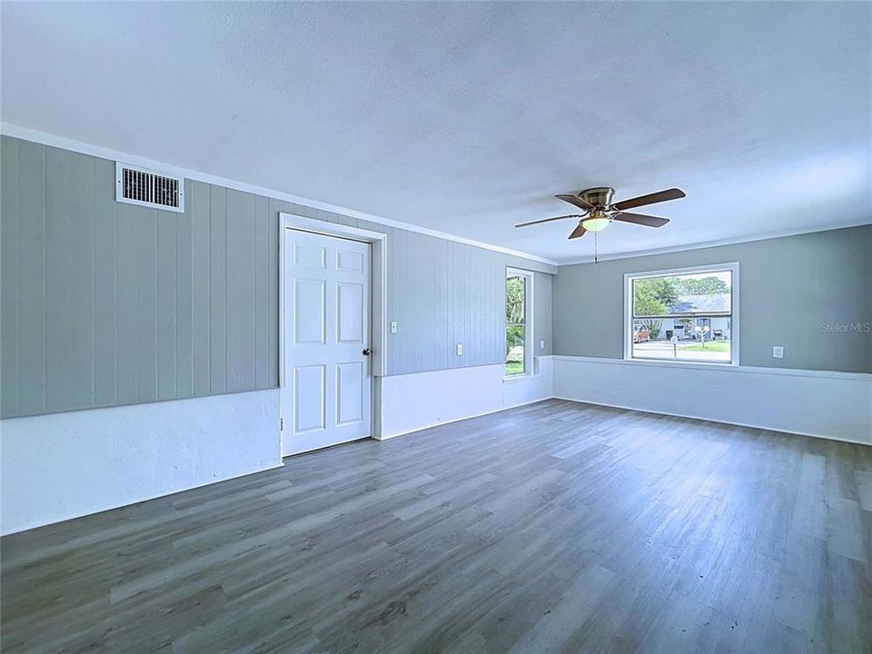 En Venta: $239,900 (3 camas, 2 baños, 1284 Pies cuadrados)