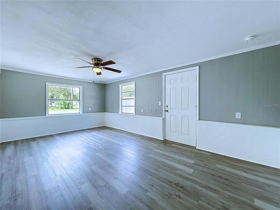 En Venta: $239,900 (3 camas, 2 baños, 1284 Pies cuadrados)