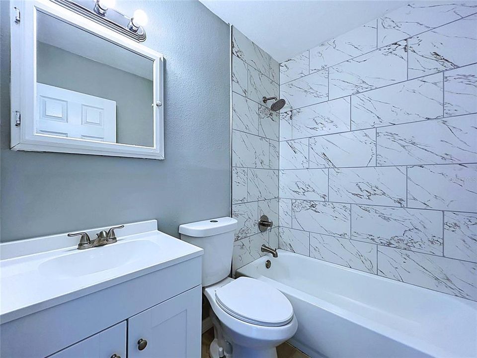 En Venta: $239,900 (3 camas, 2 baños, 1284 Pies cuadrados)