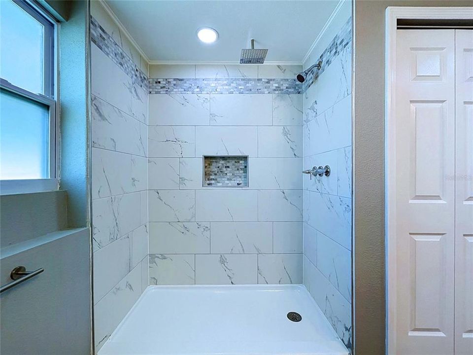 En Venta: $239,900 (3 camas, 2 baños, 1284 Pies cuadrados)