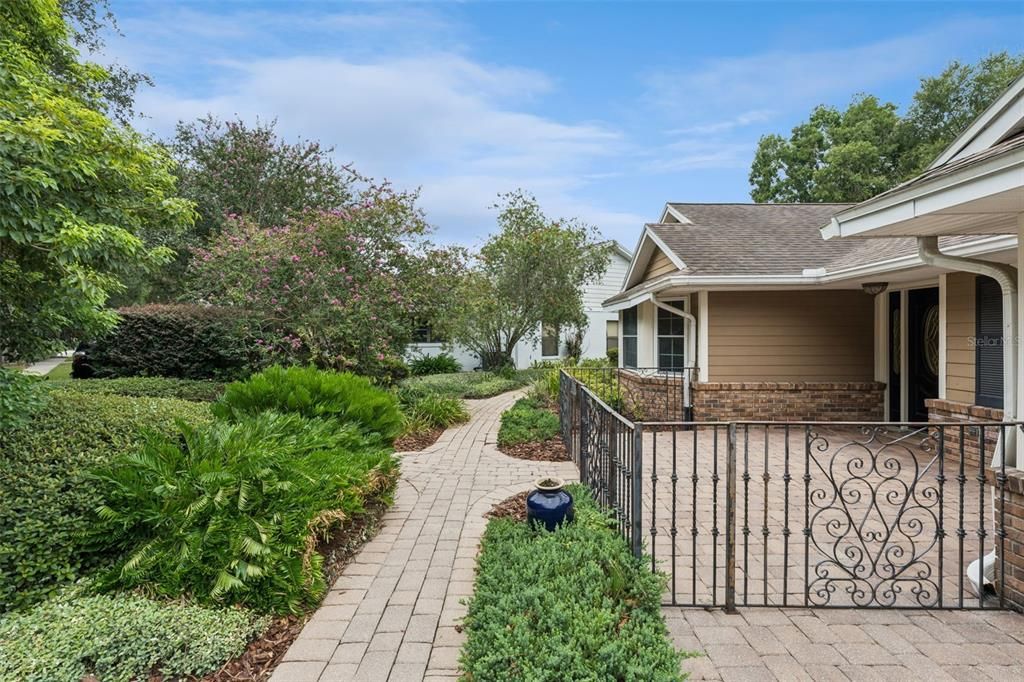 En Venta: $659,900 (3 camas, 2 baños, 2201 Pies cuadrados)