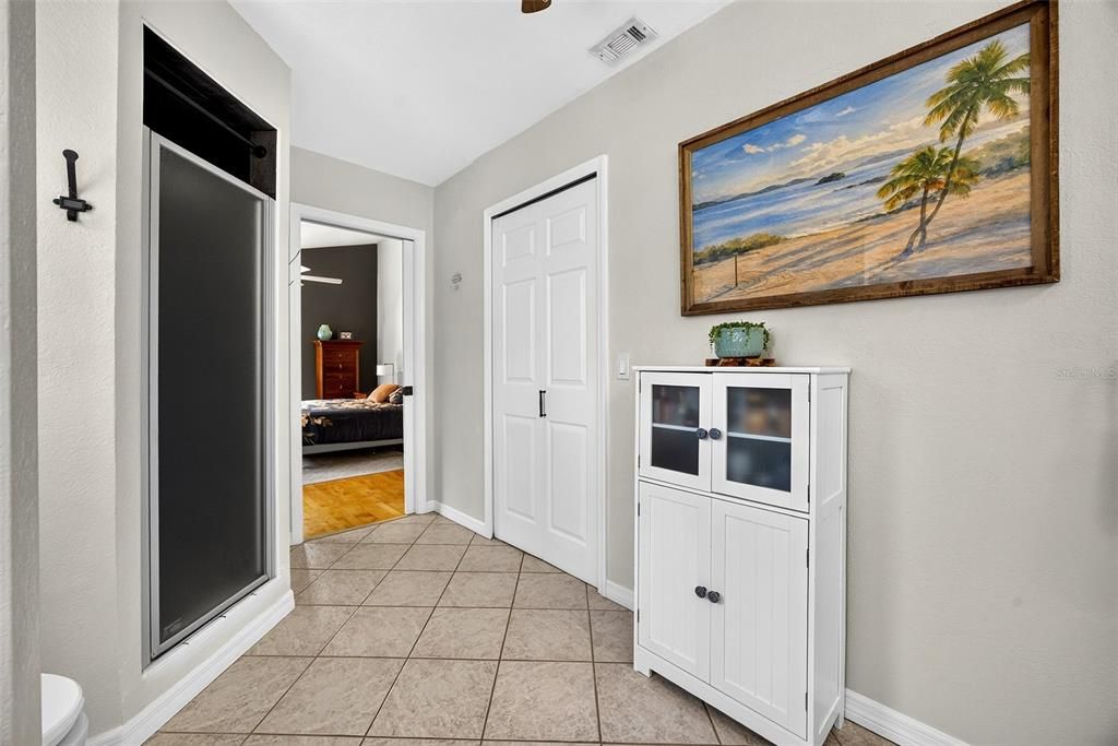 For Sale: $675,000 (4 beds, 2 baths, 2284 Square Feet)